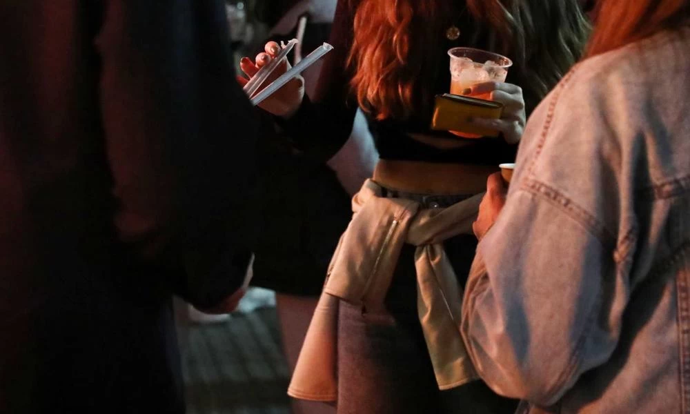 Χανιά: «Ελεύθερο» ρεβεγιόν δέκα ατόμων – Δεν φοβήθηκαν τον κορονοϊό για έναν απλό λόγο